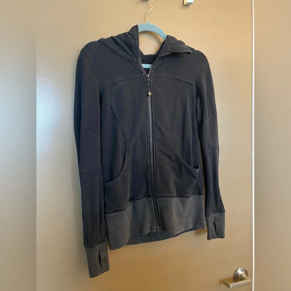 Lululemon Define Jacket - Picture 3 of 3